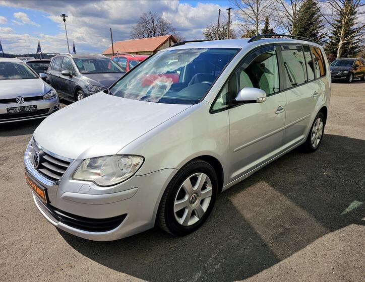 Volkswagen Touran 3