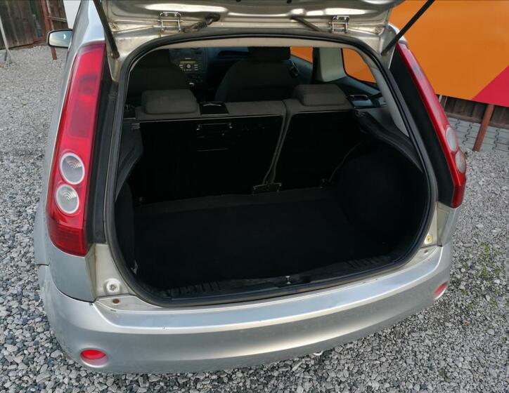 Ford Fiesta 10