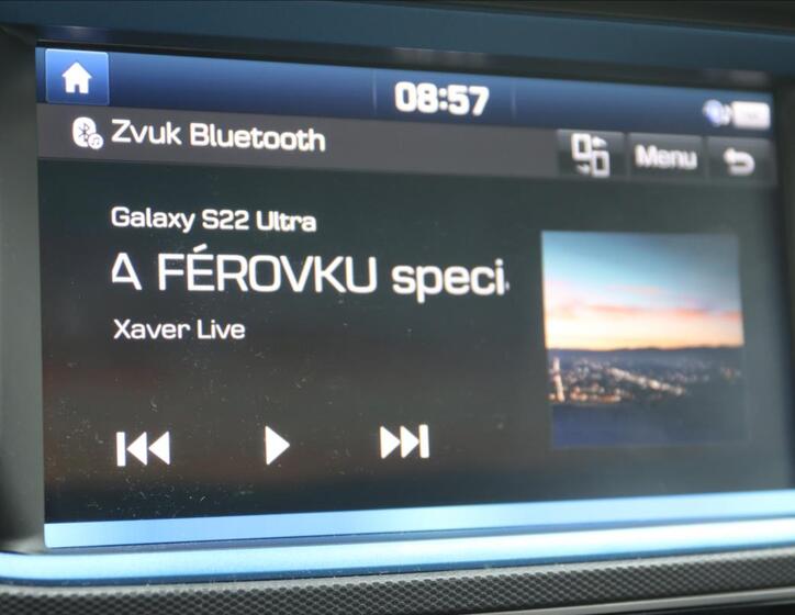Hyundai IONIQ 39