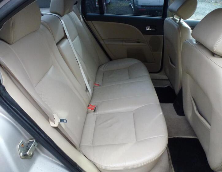 Ford Mondeo 19