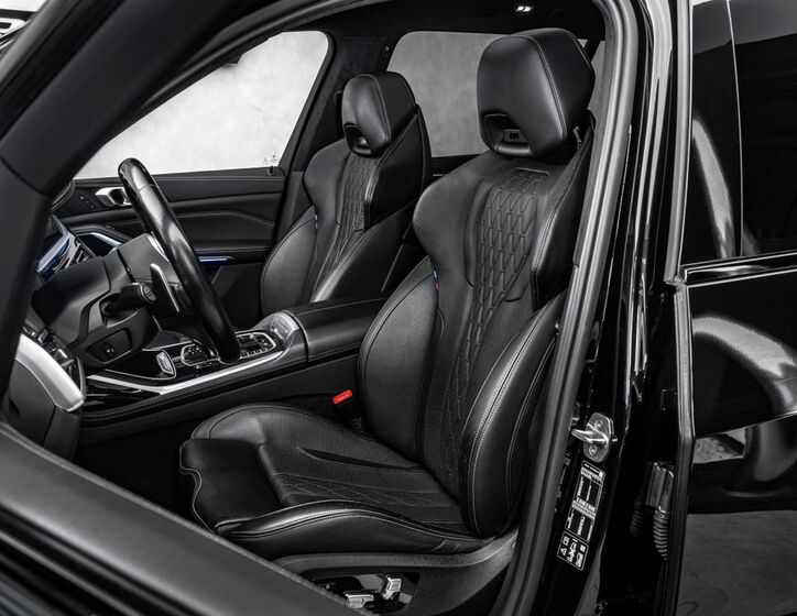 BMW X7 15