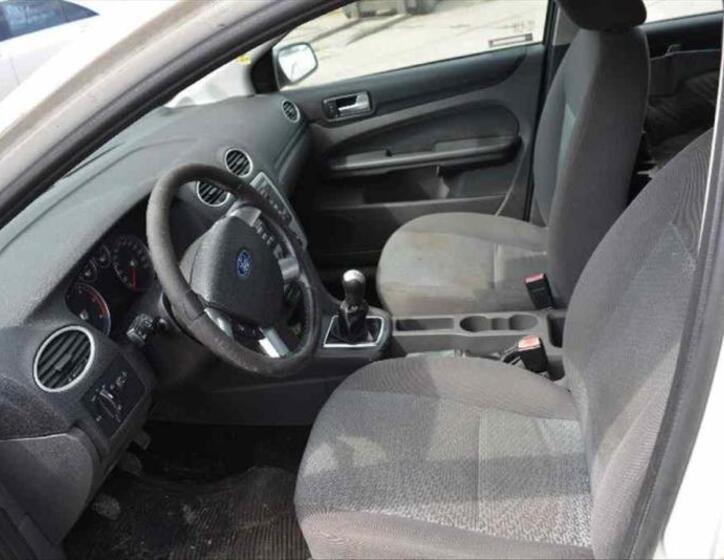 Ford Focus 15