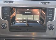 Volkswagen Golf 38