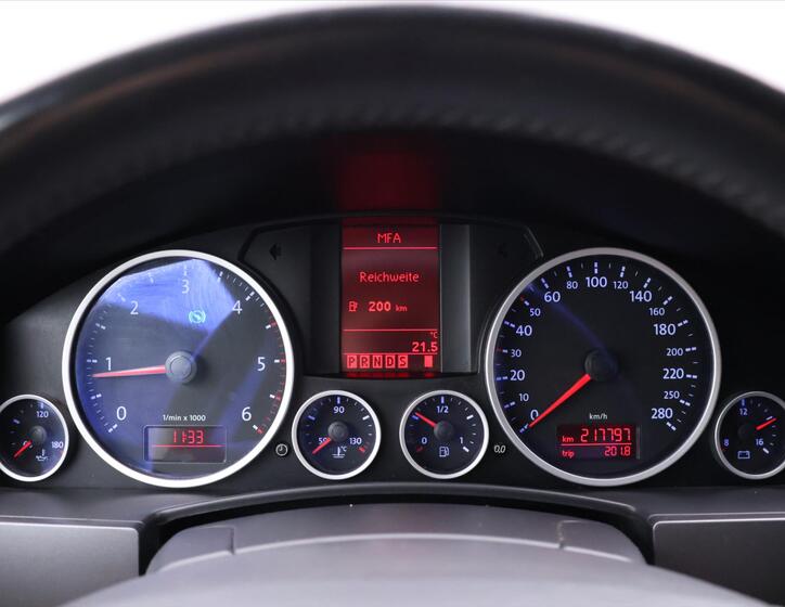 Volkswagen Touareg 20