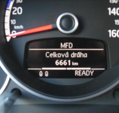 Volkswagen up! 33