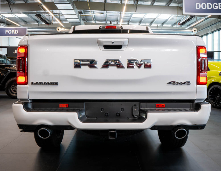 Dodge RAM 4