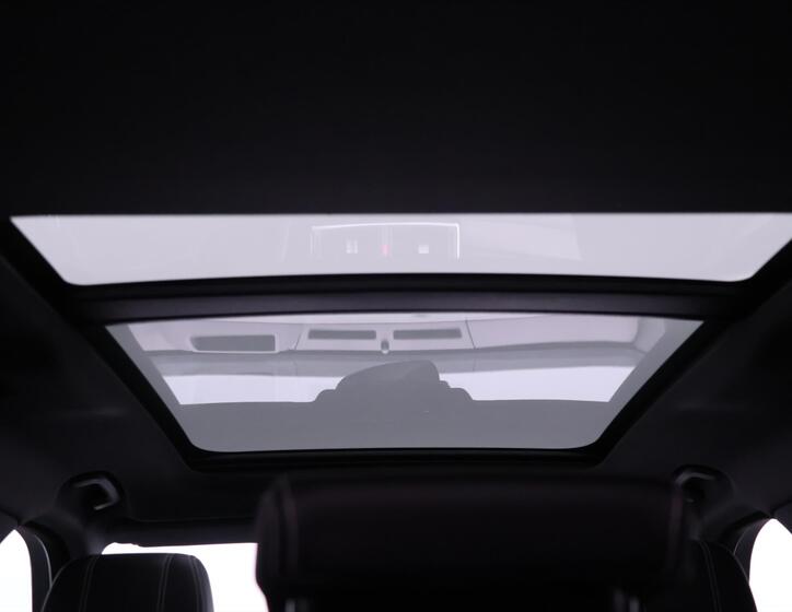 Land Rover Range Rover Velar 39