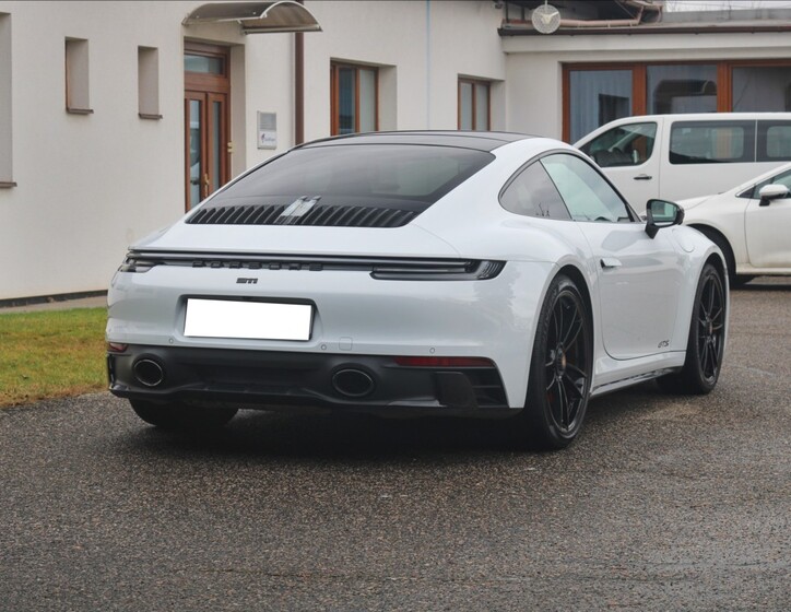 Porsche 911 5