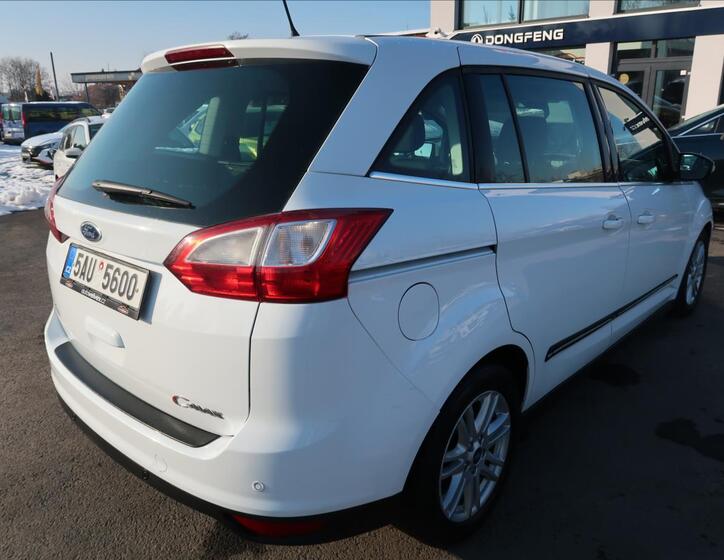 Ford Grand C-MAX 3