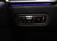 BMW X7 28