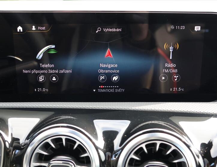 Mercedes-Benz CLA 35