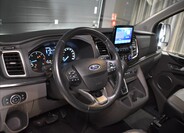 Ford Tourneo Custom 13