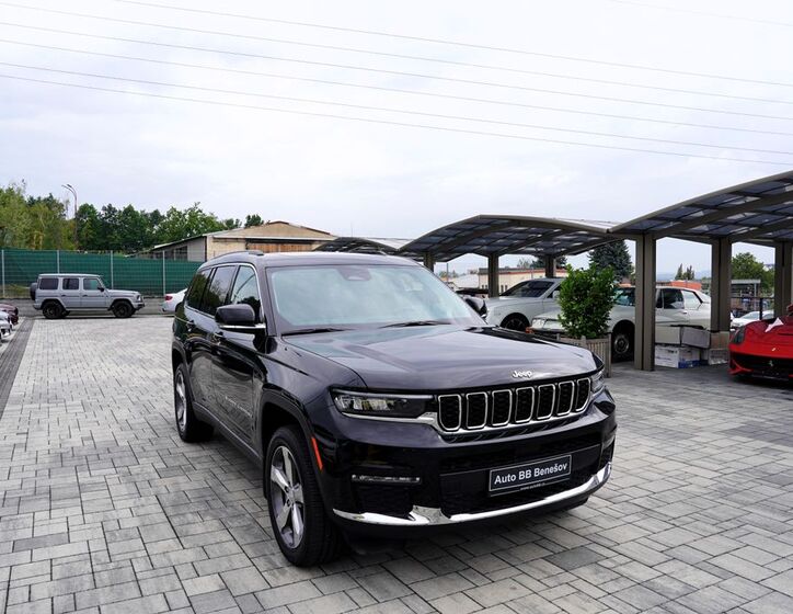 Jeep Grand Cherokee 8