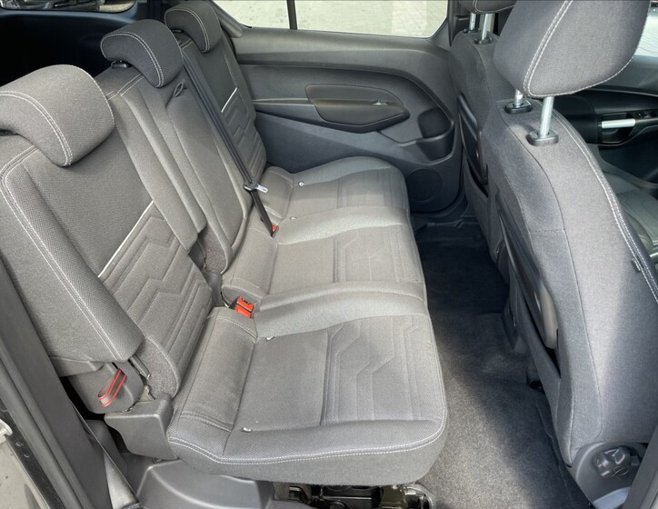 Ford Tourneo 21
