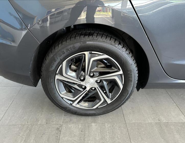 Hyundai i30 28