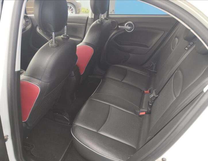 Fiat 500X 10