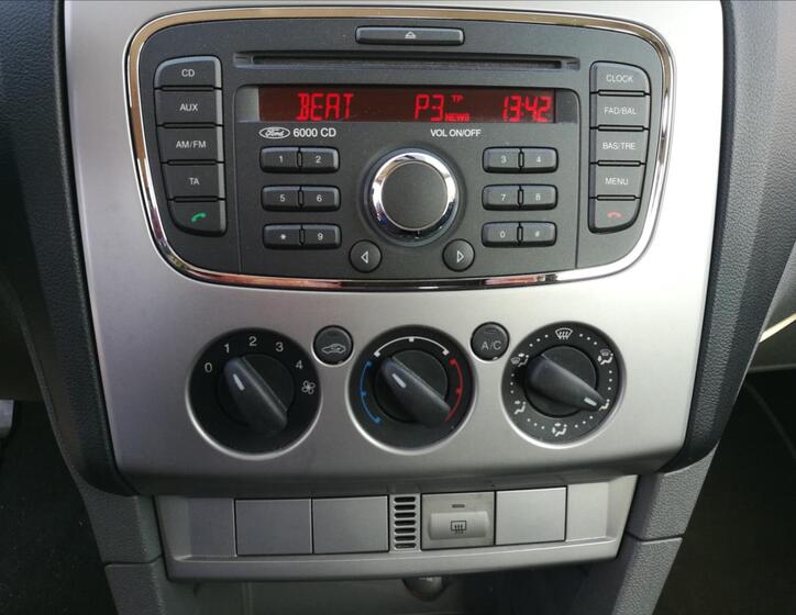 Ford Focus 7
