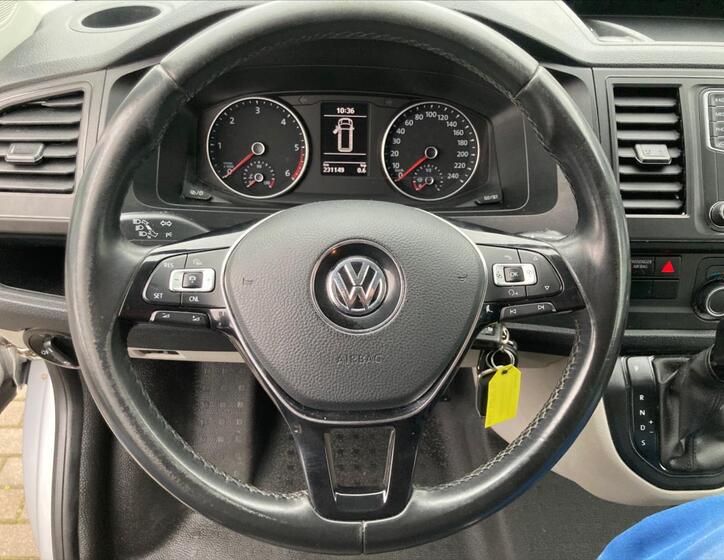 Volkswagen Transporter 15