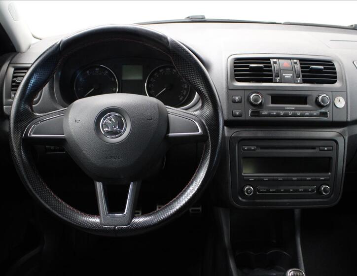 Škoda Roomster 24