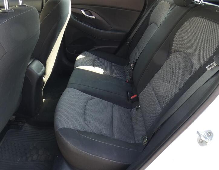 Hyundai i30 20