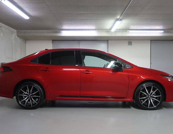 Toyota Corolla 4