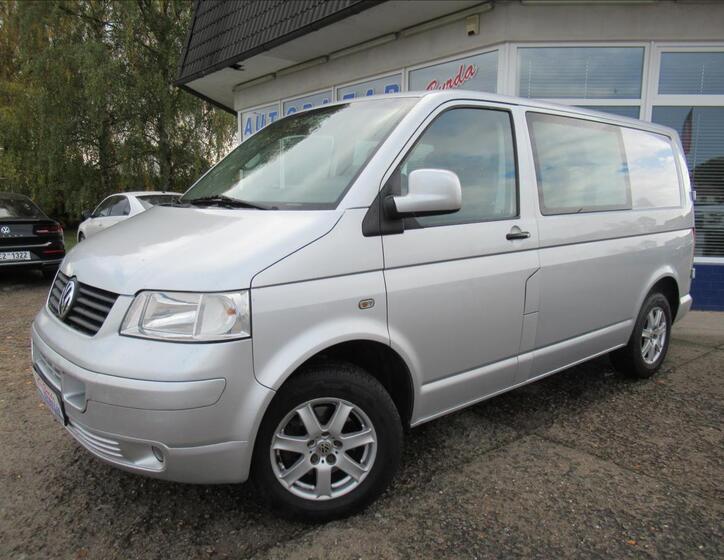 Volkswagen Transporter 1