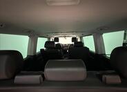 Volkswagen Multivan 28