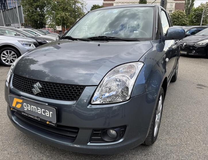 Suzuki Swift 2