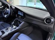 Alfa Romeo Giulia 21