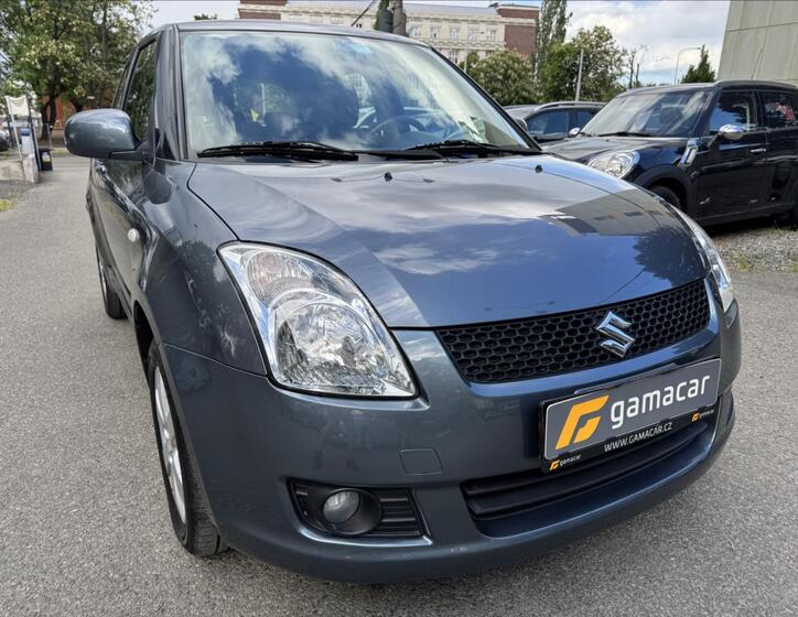Suzuki Swift 16