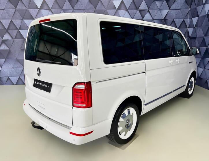 Volkswagen Multivan 7