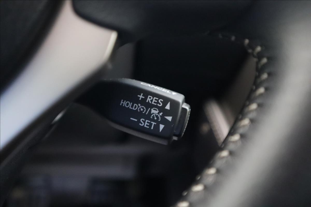 Lexus NX 300h