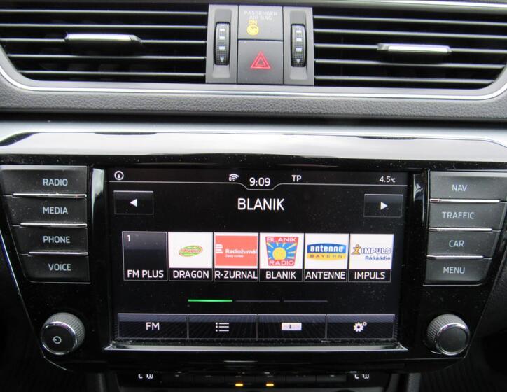 Škoda Superb 16