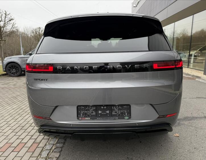 Land Rover Range Rover Sport 9