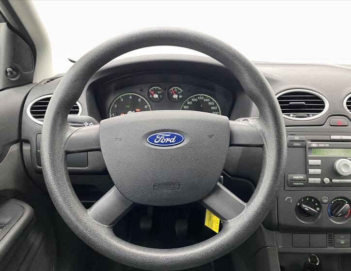 Ford Focus 10