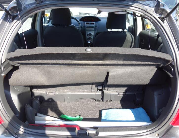 Toyota Yaris 15