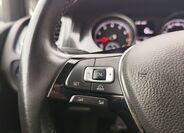 Volkswagen Golf 26