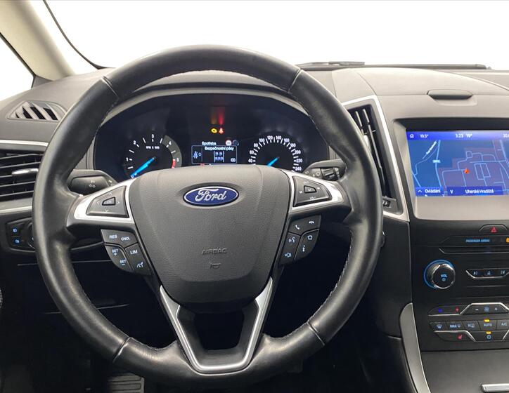 Ford S-MAX 10