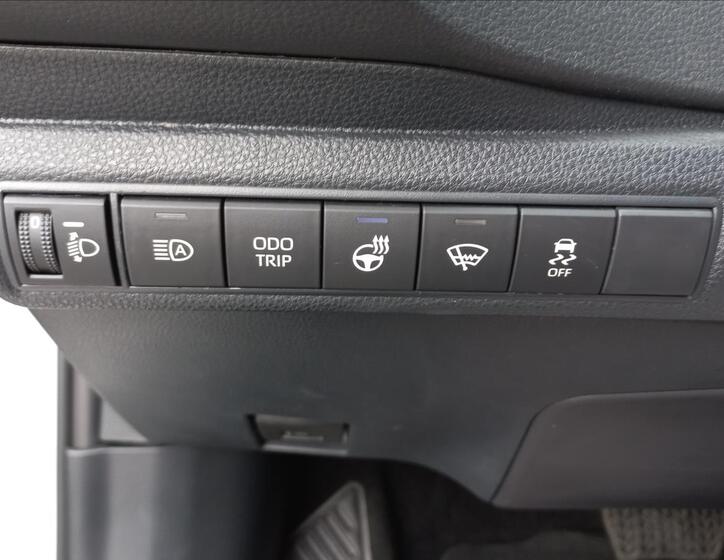 Toyota Corolla 24