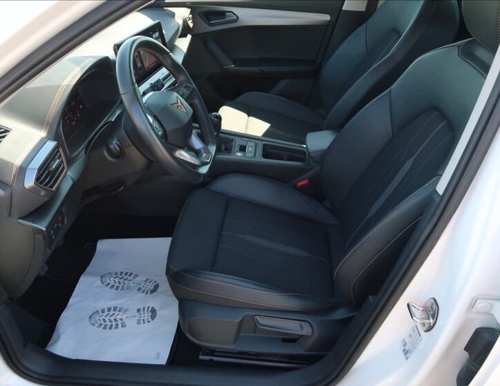 Cupra Formentor 10