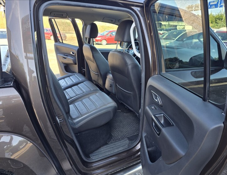 Volkswagen Amarok 13