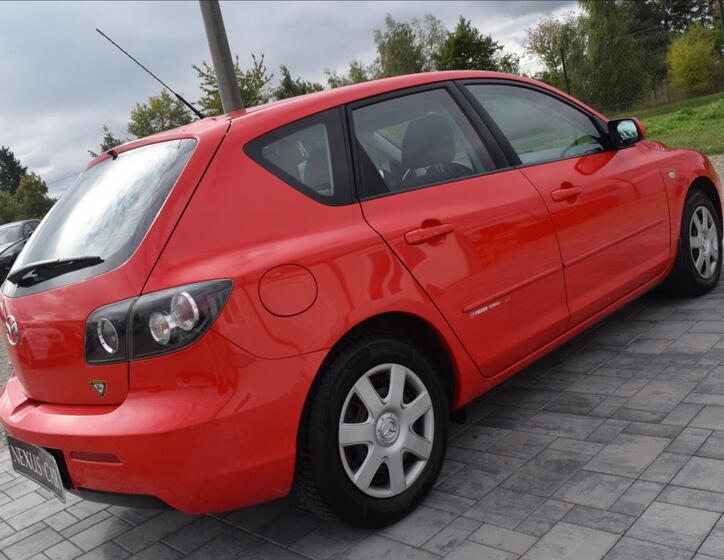 Mazda 3 5