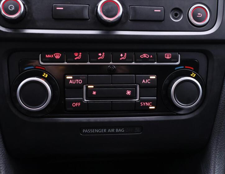 Volkswagen Golf 26