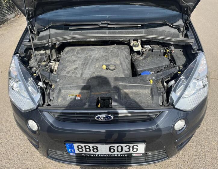 Ford S-MAX 26