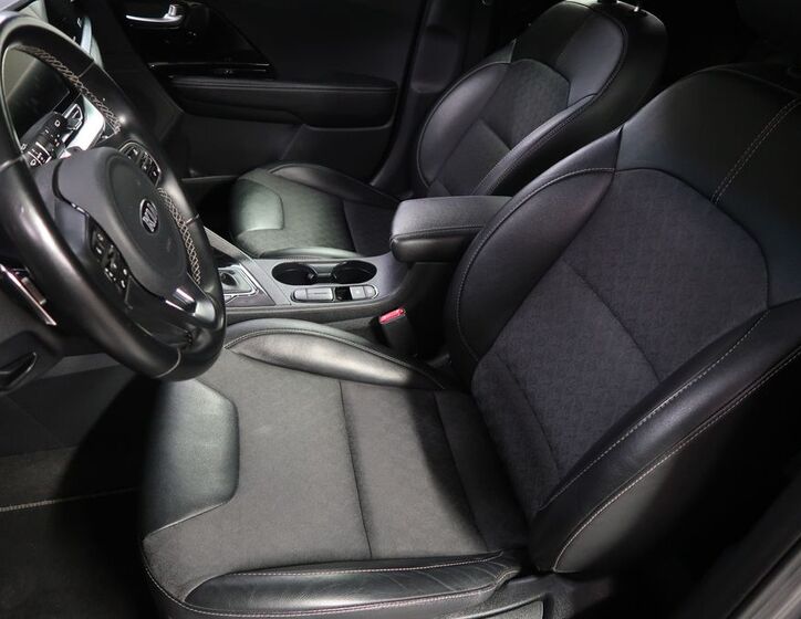 KIA Niro 9