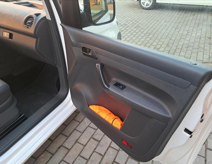 Volkswagen Caddy 33