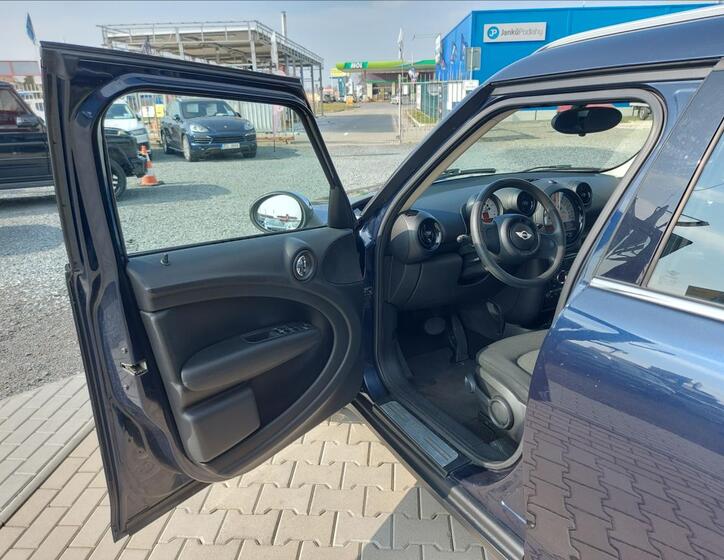 Mini Countryman 7