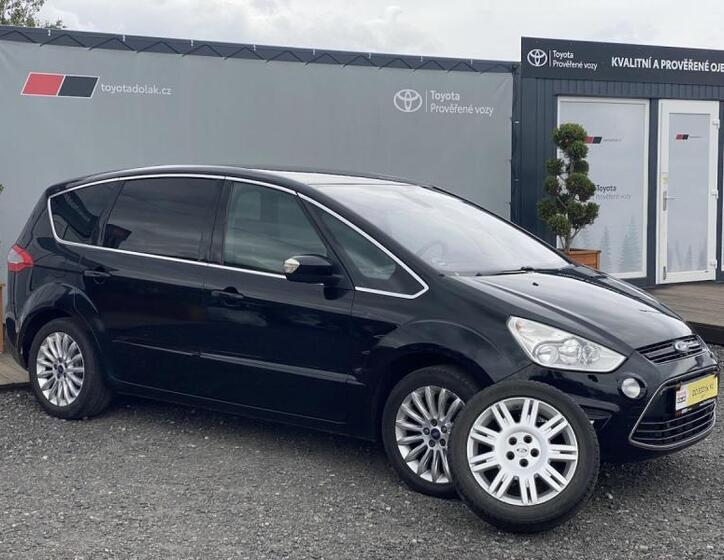 Ford S-MAX 1