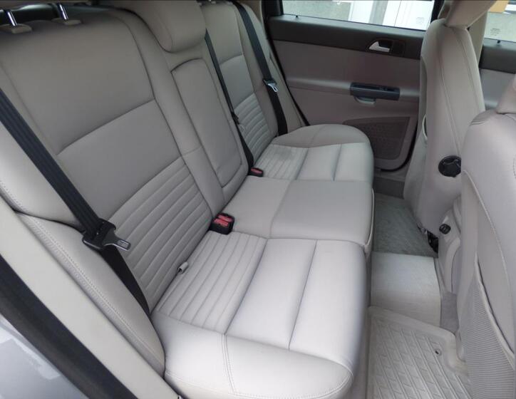 Volvo V50 32