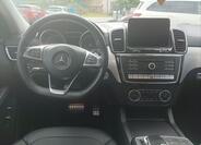 Mercedes-Benz GLE 10